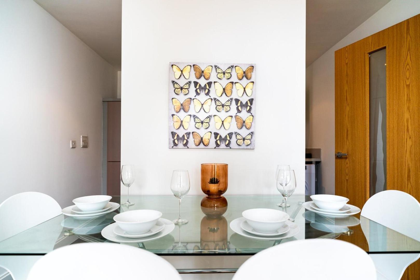 Southside Apartments, Sleeps 4, Free Parking. * Birmingham